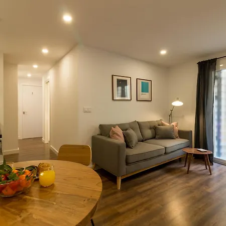 Comfy Cathedral Apartment