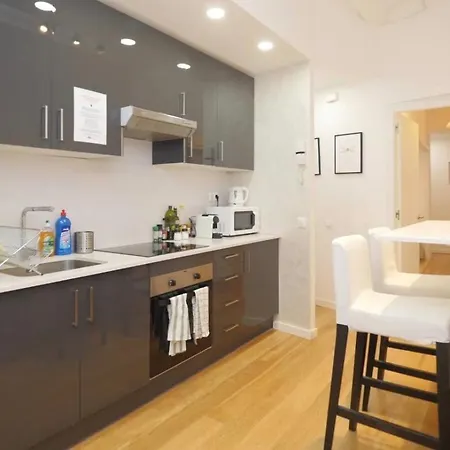 Comfy Cathedral Apartman *